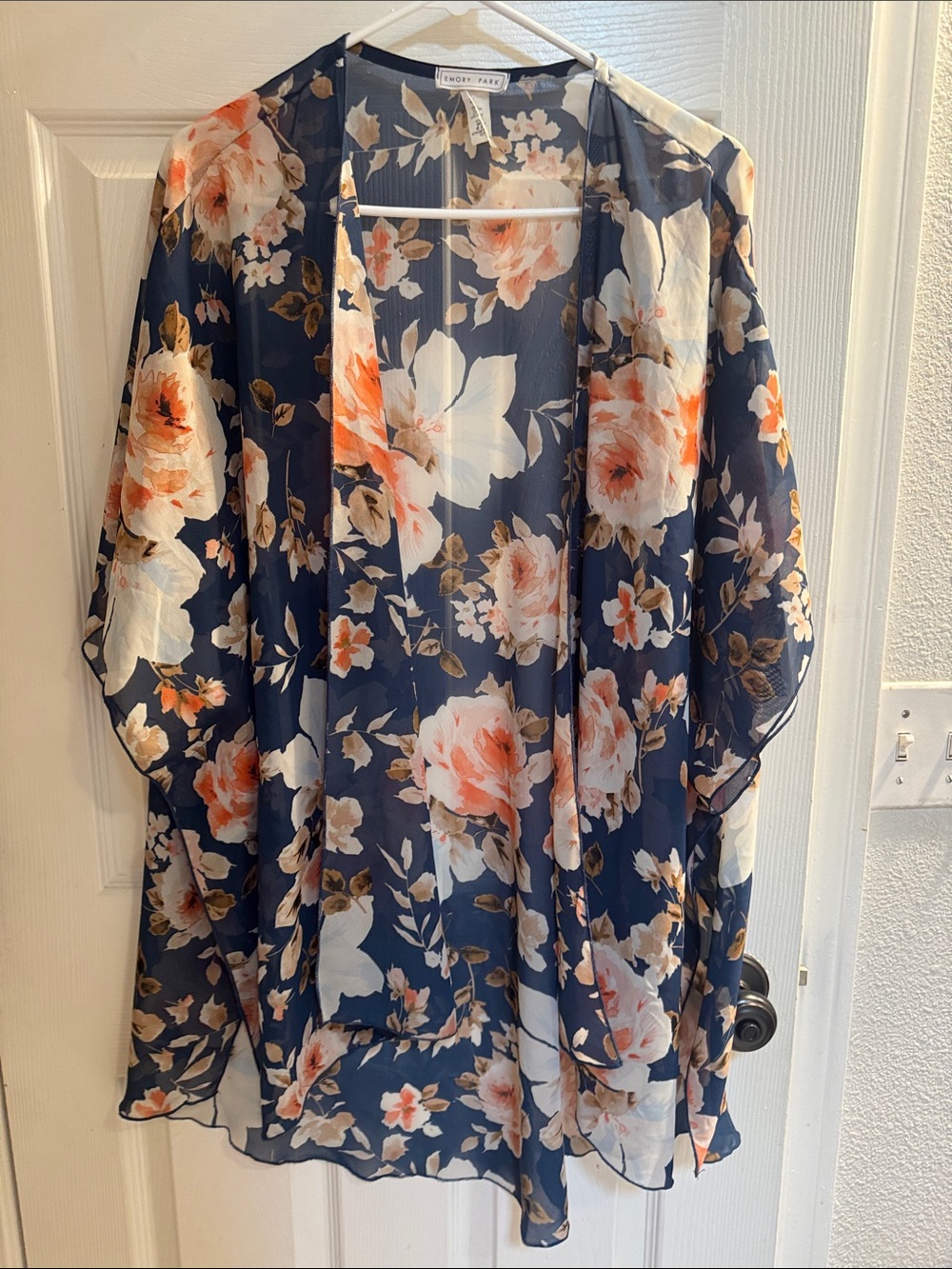 emory park Navy Floral Kimono with Peach & Cream Accents